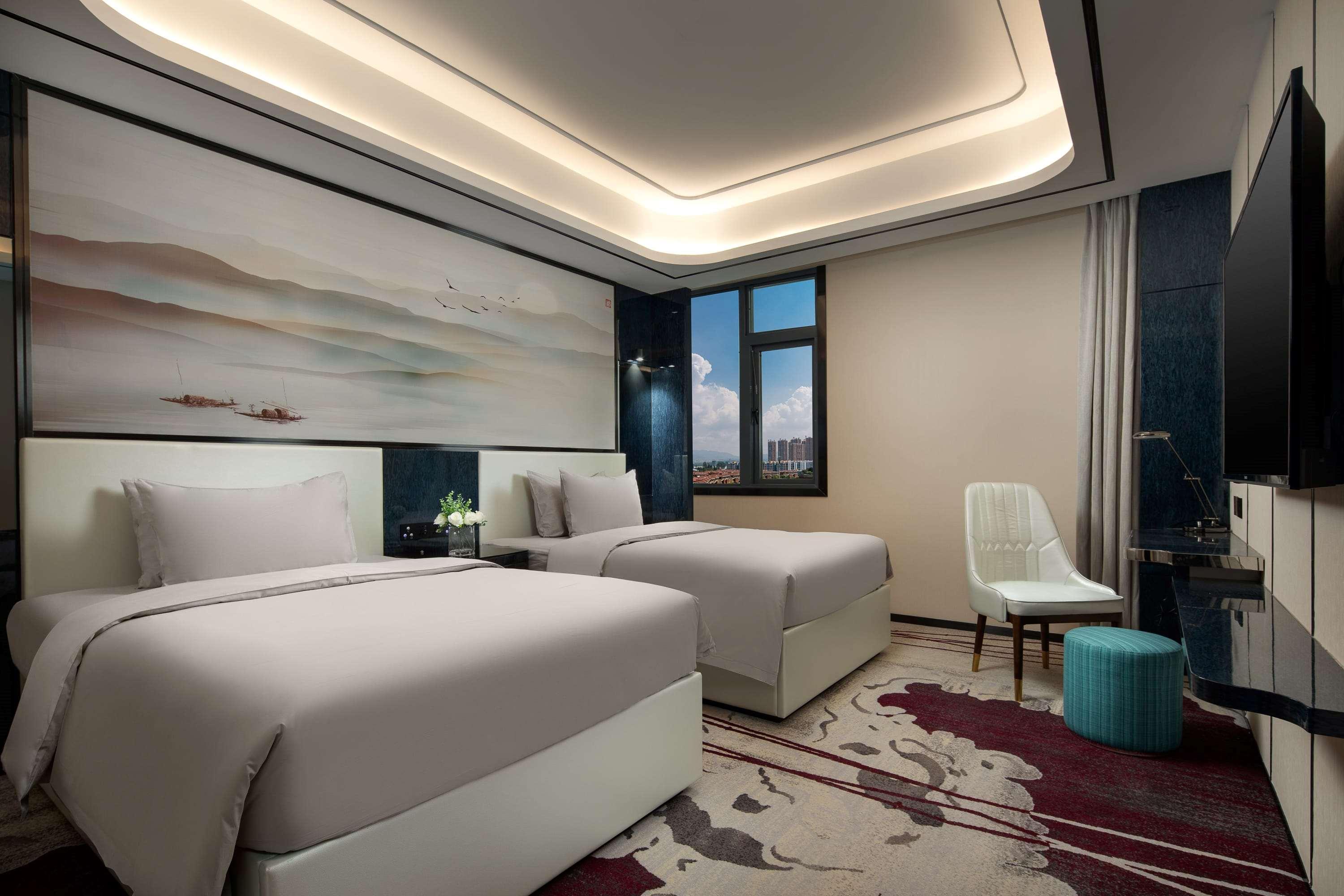 Ramada By Wyndham Mengzi Suites المظهر الخارجي الصورة