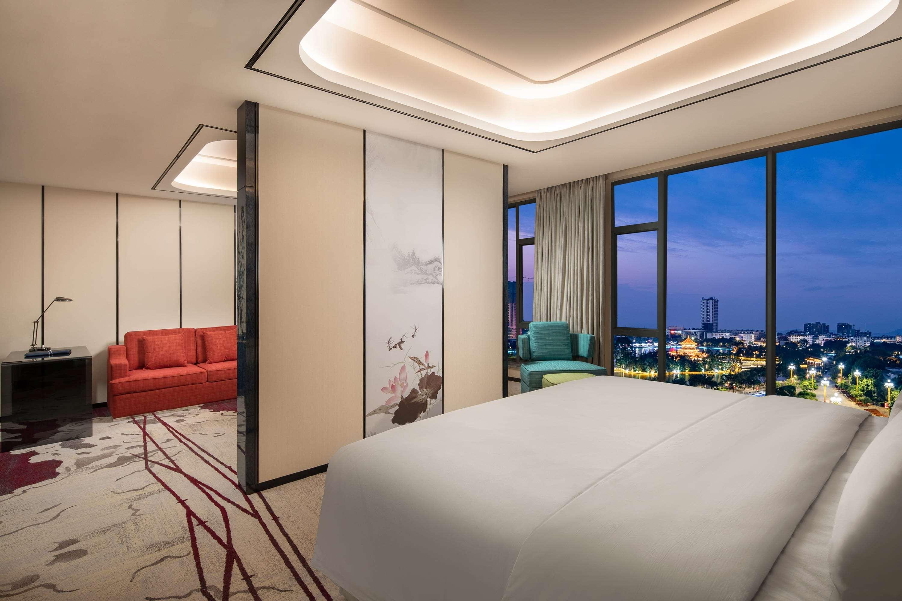 Ramada By Wyndham Mengzi Suites المظهر الخارجي الصورة
